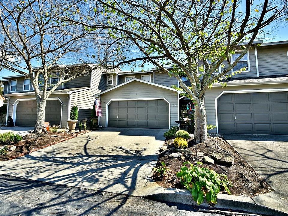 1st image of 7734 Village Dr