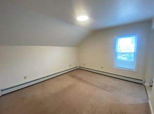 82 Mill St #2F, Worcester, MA 01603