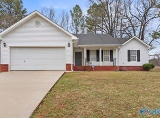 101 Candice Dr, Toney, AL 35773