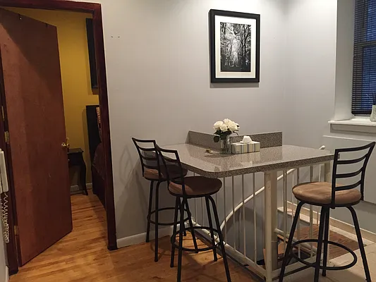 Rented by Landmark Resources | media 9