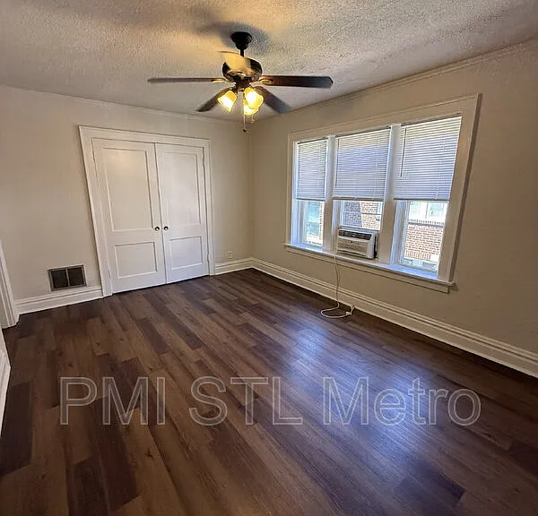 3885 Meramec St #203 — Photo 1