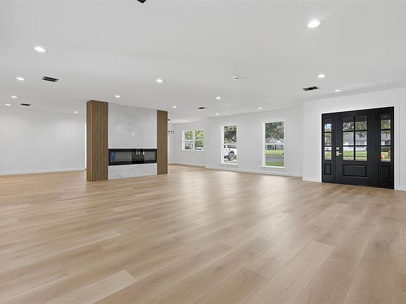 5th image of 4829 Willowbend Blvd