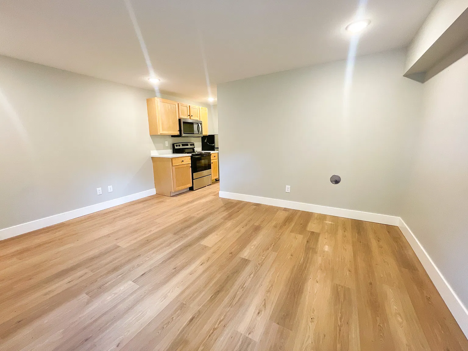 122 South Bellevue Street - 14 — Photo 4