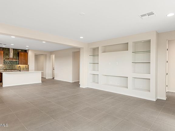 5th image of 5935 E ABRAHAM Lane