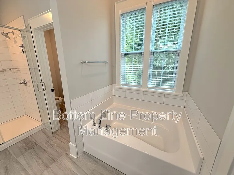 5218 Kelly St — Photo 23