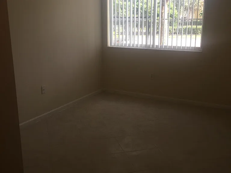 7912 Sonoma Springs Cir #107 — Photo 38