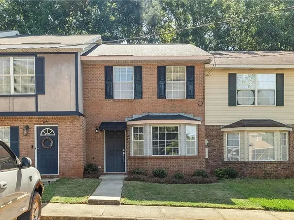 1094 Chinook St, Auburn, AL 36830