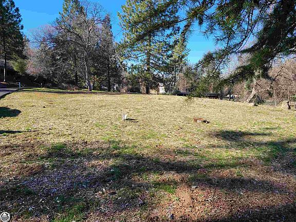 2nd image of 22726 Whispering Pines Dr