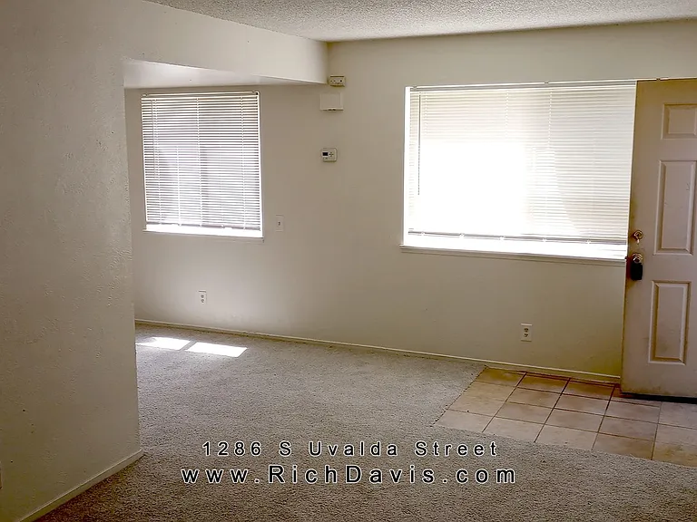 1286 S Uvalda St — Photo 3