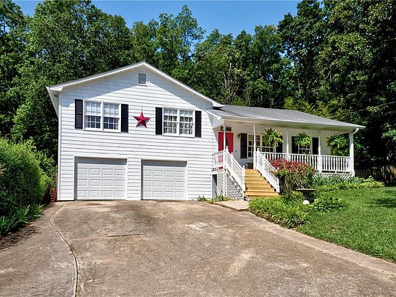 2nd image of 6294 Oak Leaf Dr