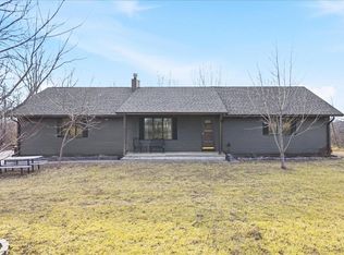 19808 Perry Rd, Council Bluffs, IA 51503