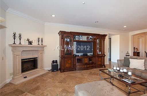 4th image of 20 Via Mantova Unit 105