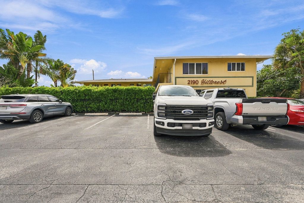 2190 SE 5TH Street #5-B, photo 3