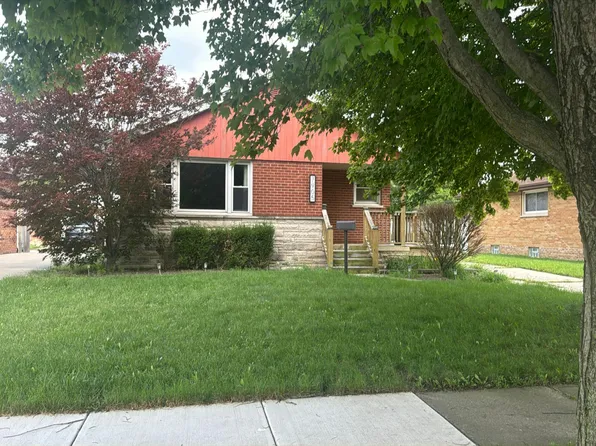 7905 Madison Ave, Munster, IN 46321
