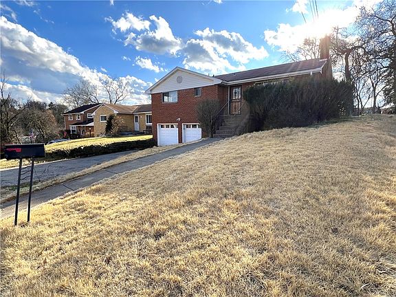 4th image of 107 Vincent Dr