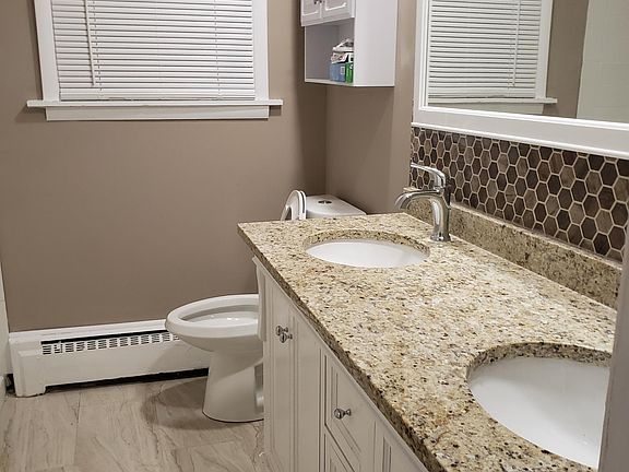 3rd image of 4930 W Waveland Ave #1