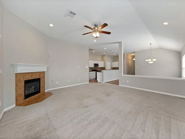 1014 Cavern Brook Ln — Photo 18