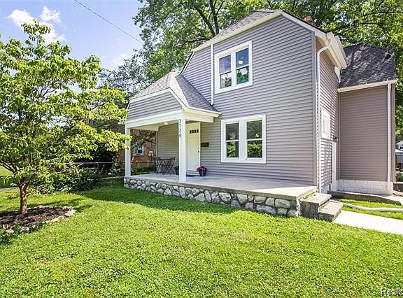 2nd image of 3126 Shenandoah Dr