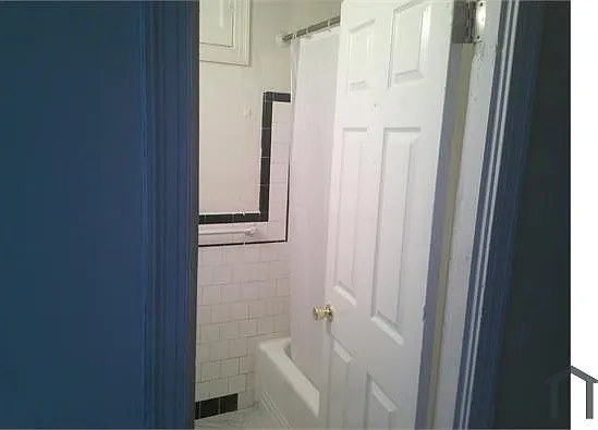 1905 M St NE #3 — Photo 7