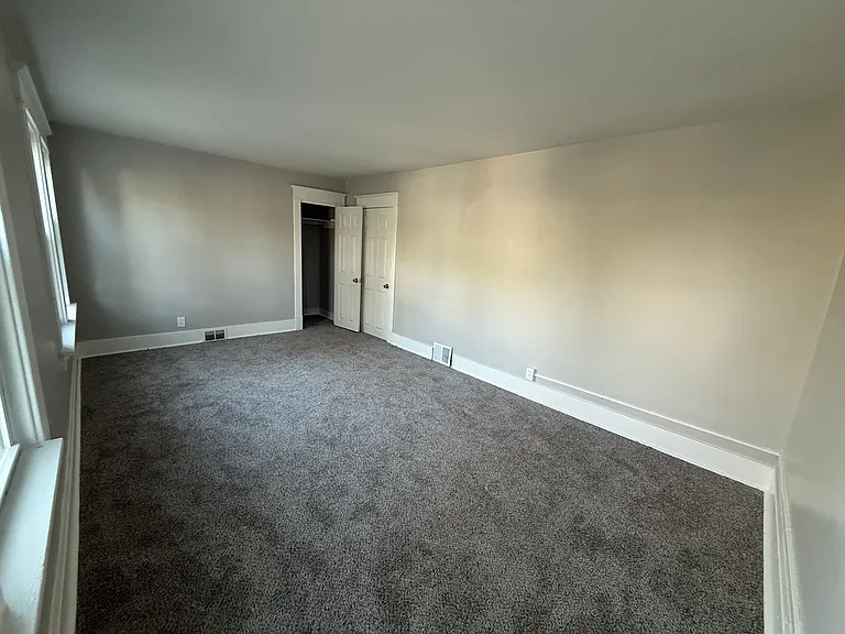 164 Parkridge Ave — Photo 10