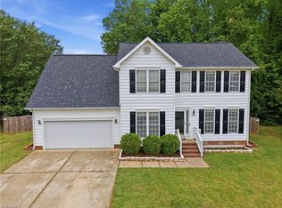 4004 Auburn Hills Dr, Greensboro, NC 27407