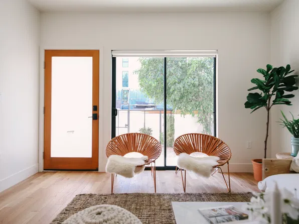 1033 N Coronado St #3, Los Angeles, CA 90026