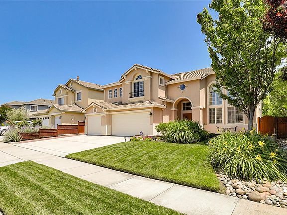 2nd image of 9750 Sparrow Glen Way