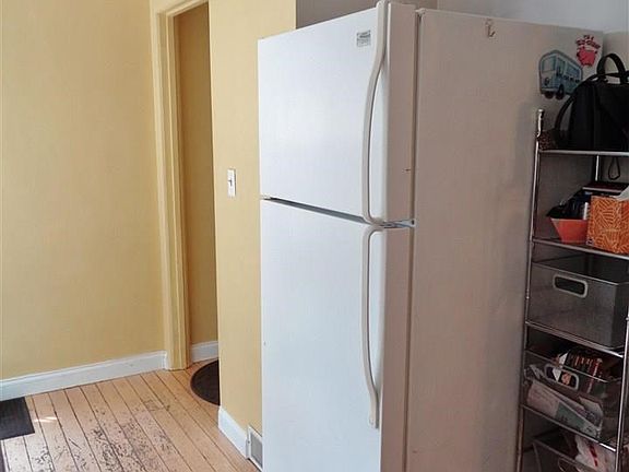 2nd image of 254 Wylie St