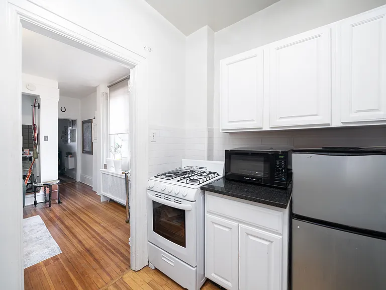 105 Garden St #2 — Photo 6