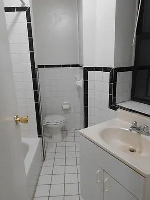 Rented by Magnum Realty Holdings, LLC | media 35