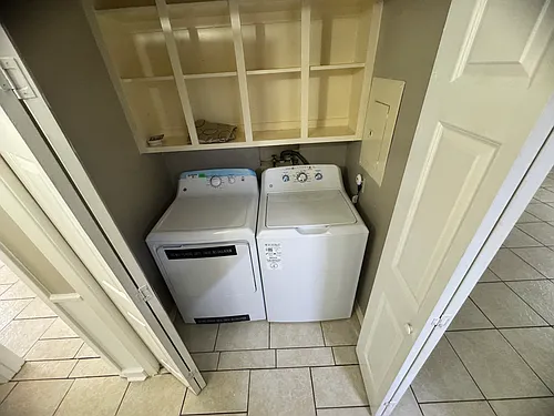 680 Sharp Ln #211 Photo 1