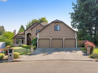 2029 NE 167th Pl, Portland, OR 97230