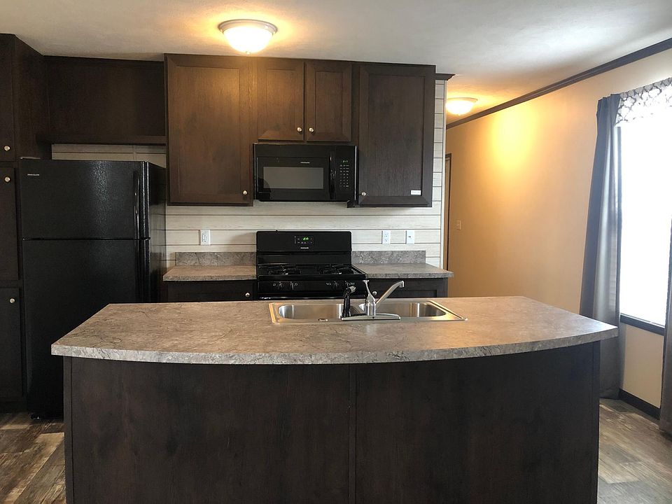 1st image of 59238 Lewis Ln