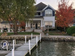 21724 Lake St, Cassopolis, MI 49031