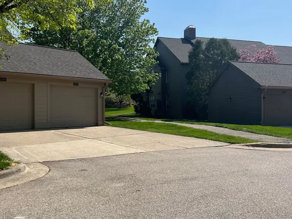 2074 Bent Trail Ct, Ann Arbor, MI 48108