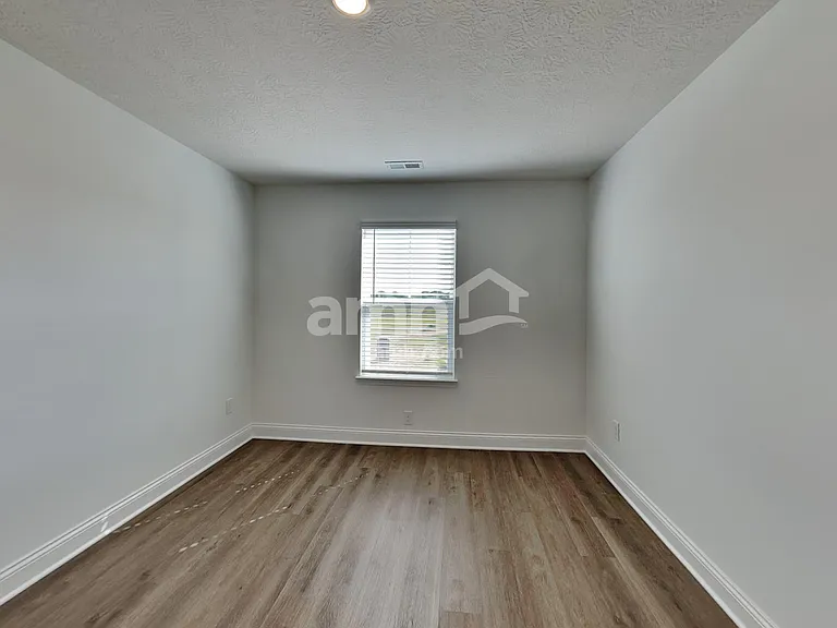 1373 Park Pl S — Photo 21