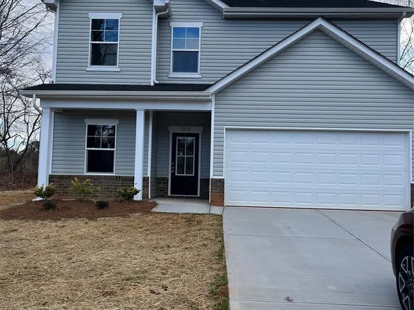 3258 Killian Rd, Lincolnton, NC 28092