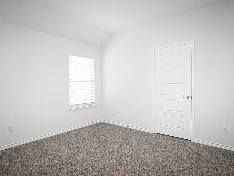 871 Philadelphia St — Photo 23