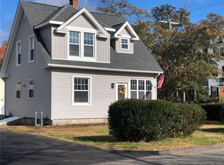 2 Melrose St, Glastonbury, CT 06033