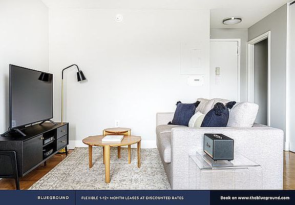 3rd image of 500 2nd Ave APT 16C