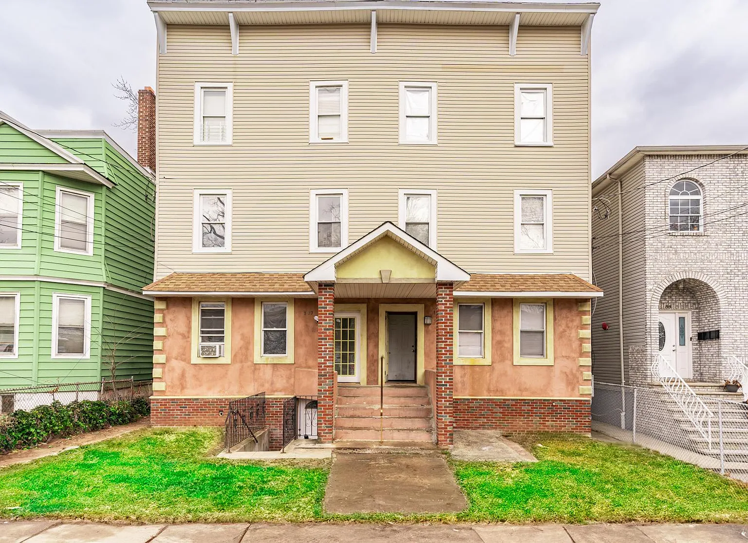 2 bed, $1,750 — Photo 1