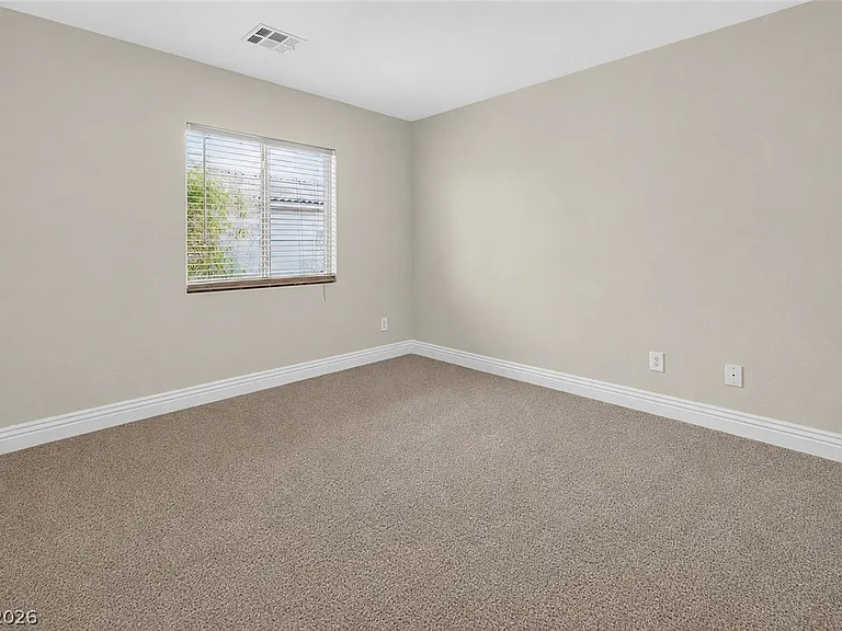 5099 Upper Falls Ct — Photo 6