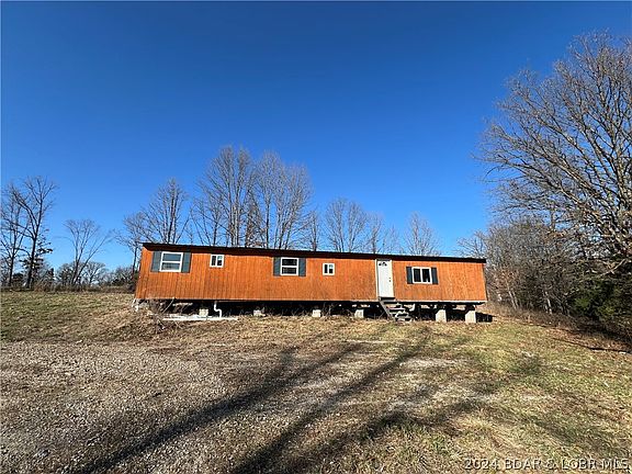 5th image of 695 Mountain Creek Rd