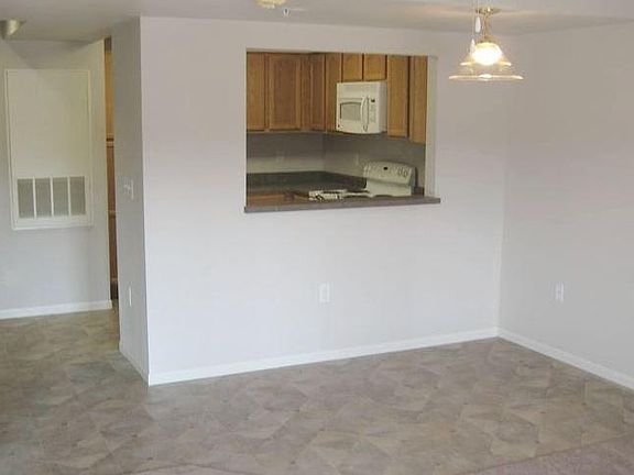 4th image of 7454 Gertrude St #044a597ac