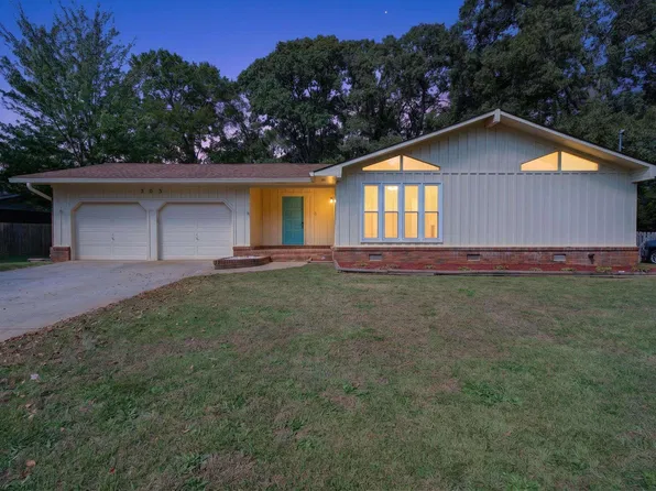 303 Gawin Dr, Warner Robins, GA 31093