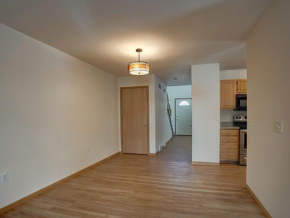 Dining area, stairs to basement
