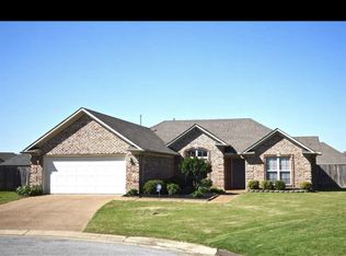 44 Cedarbrook Pl, Jackson, TN 38305