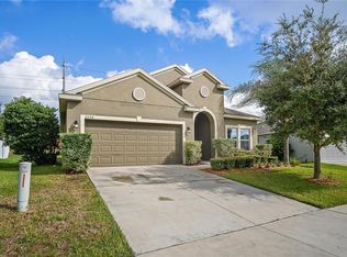 2694 Limerick Cir, Grand Island, FL 32735