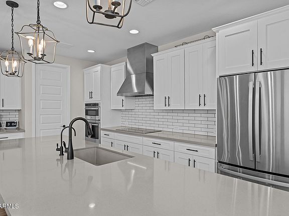 4th image of 4101 DESERT MOON Drive