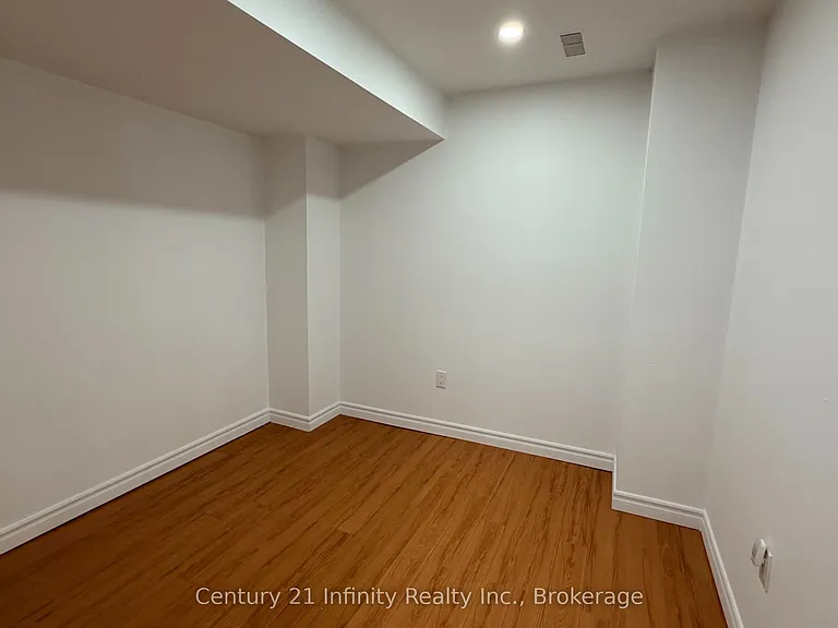 5 Dusk Owl Dr #BASEMENT — Photo 5